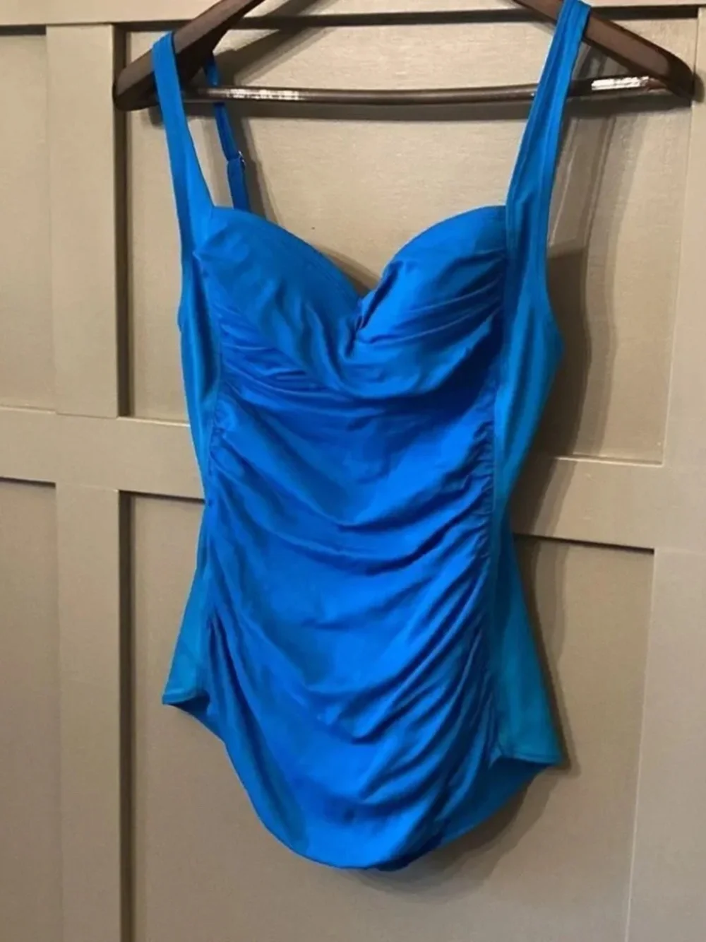 𝅺Beach Betty Blue Tummy Control Slimming Ruched One Piece Swimsuit Size Medium